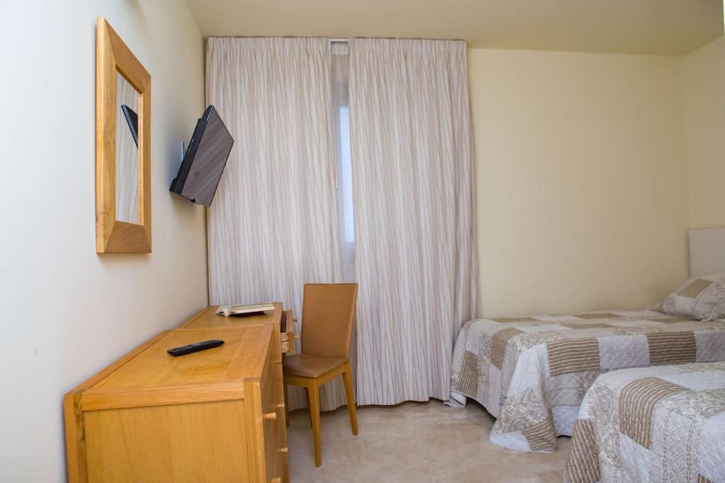2 Bedrooms Apartment In Magnolia Golf Resort, La Caleta 아데제 외부 사진